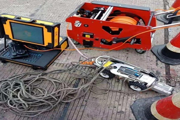 章丘CCTV管道检测机器人